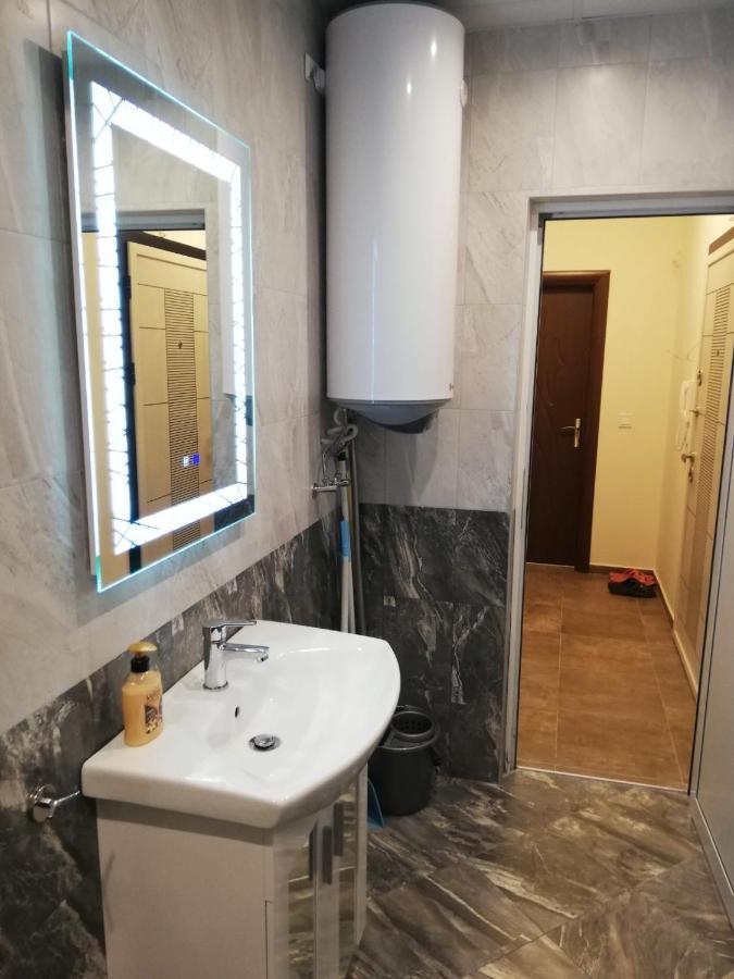 Апартамент За Гости Ниш 1 Veliko Tarnovo Buitenkant foto